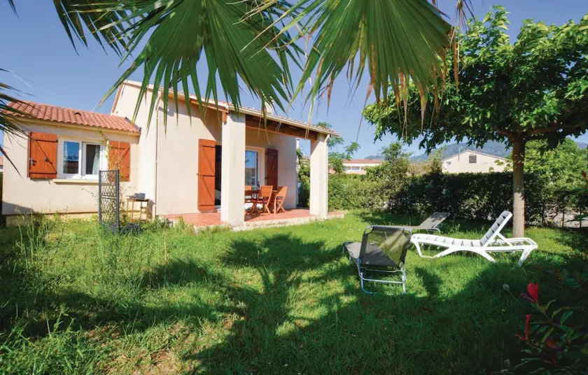 3 Bedroom Gorgeous Home In Prunete - Image 1