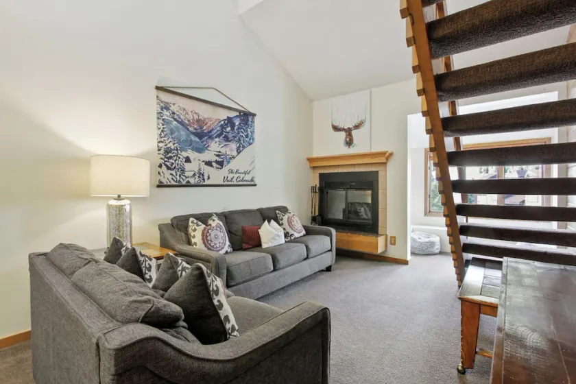 Foxpine 2 Bedroom + Loft Condo #305/307 by RedAwning - Image 1