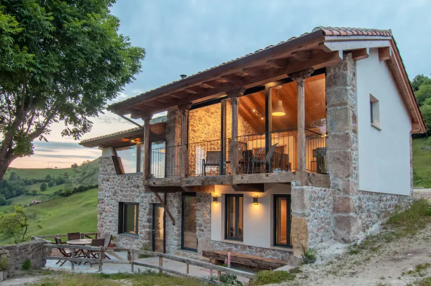 Pulieru - Picos de Europa views, designed for all seasons - Image 1