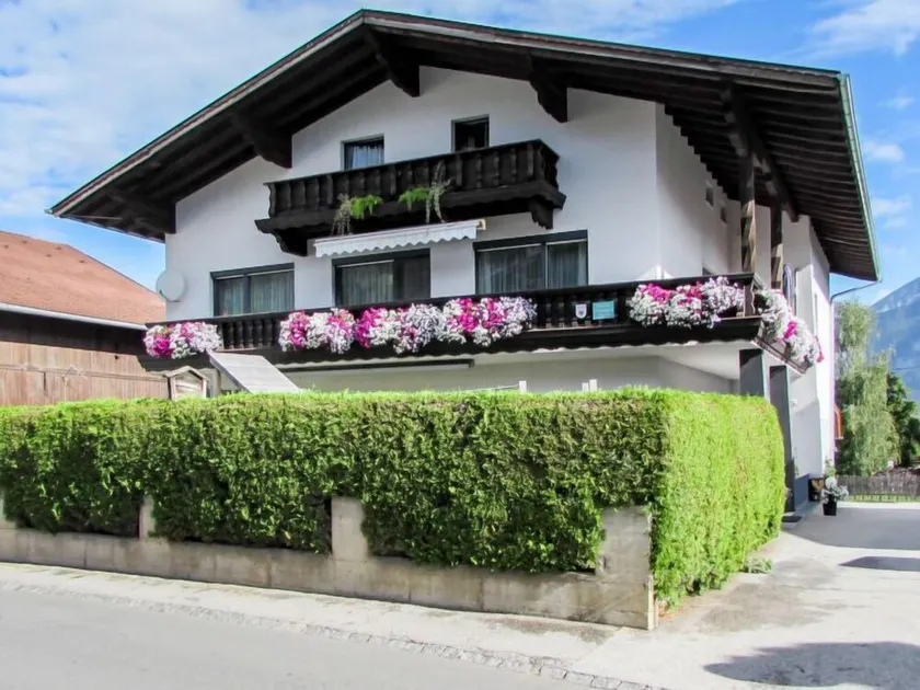 Apartment Haus Zimmermann by Interhome - Image 1