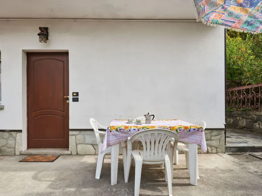 Cosy apartment for 7 people with WIFI, TV, terrace and pets allowed - Image 1