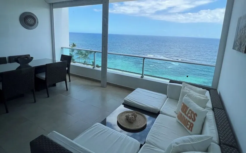 Ocean Front In Marbella Assigned underground Parking & fast internet 150 Mbps - Image 1