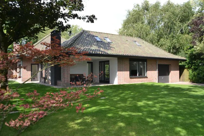 Fiddlers Hoorn Guest House in cozy village  - Image 1