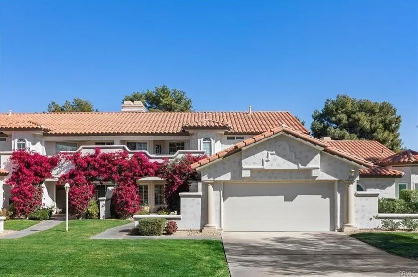 Muirfield House in Desert Falls CC - Image 1