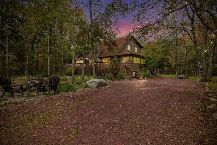 Prvt+KingBd+Foliage+LakeHarmony+HotTub+Ski+FirePit - Image 1