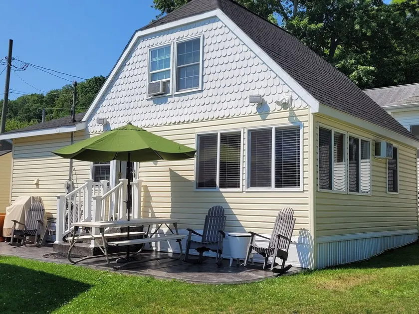 Owasco Lake Finger Lakes Getaway - Image 1