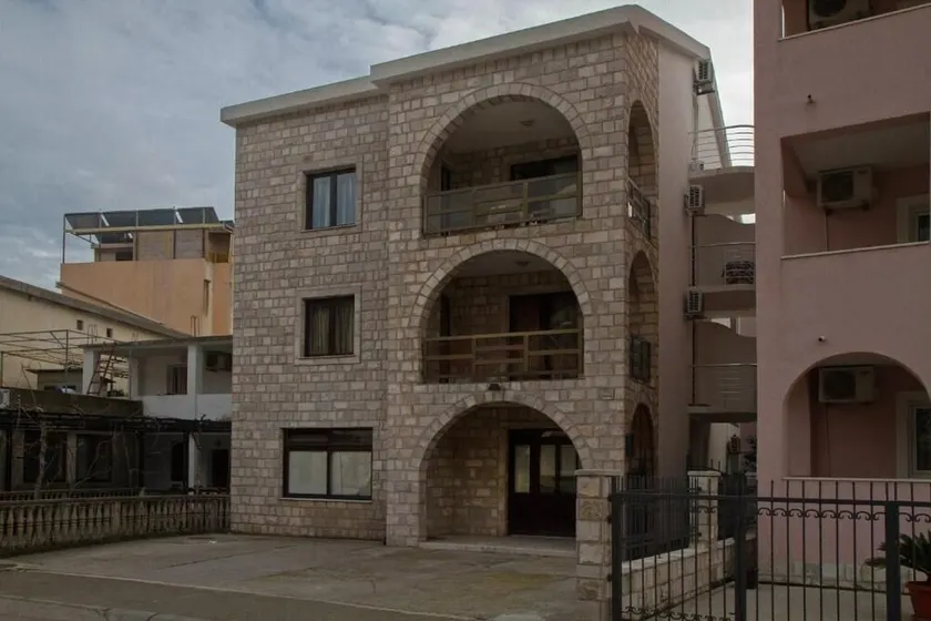 Apartments HMD - Image 1