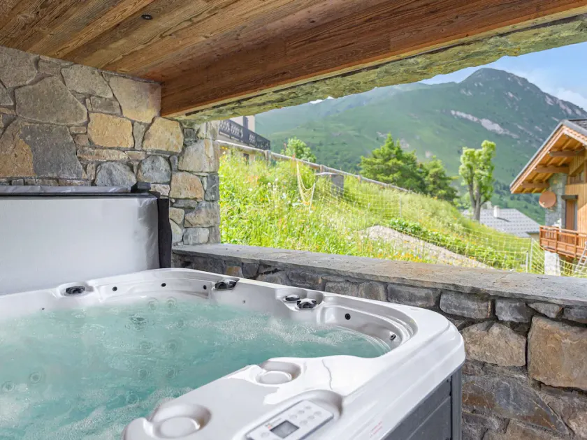 Chalet mit Whirlpool und Sauna in der Nähe von Saint Martin - Image 1