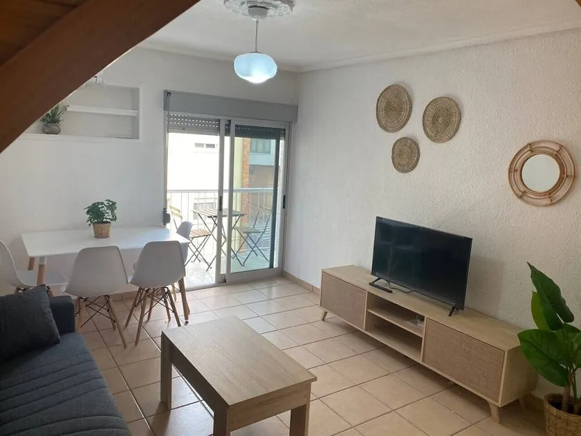 Appartement 'Piso El Grao' avec balcon et Wi-Fi - Image 1