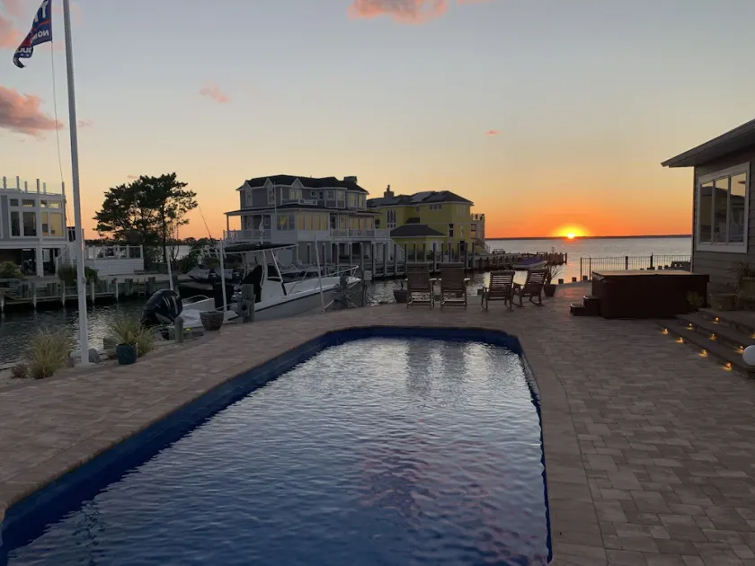 Lagoon Front With Amazing Bay & Sunset Views, Pool, Gas Fire-pit, Outdoor Bar! - Image 1