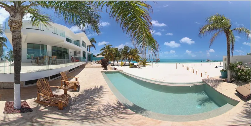 Exclusive & Safe Location: Turquoise Sea w/ White Sand Beach NO SEAWEED - Image 1