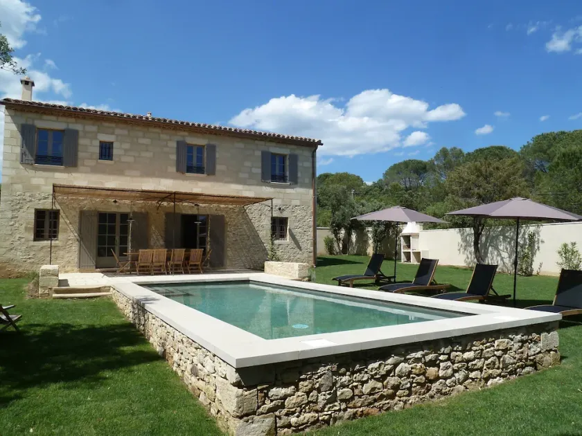 Mas de caractère en Provence - Image 1