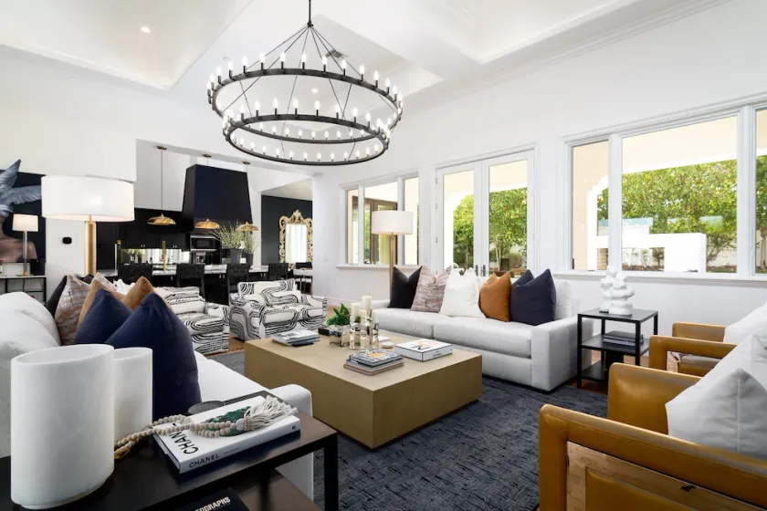 PHX Open Week | Exclusive Estate Near Old Town - Image 1