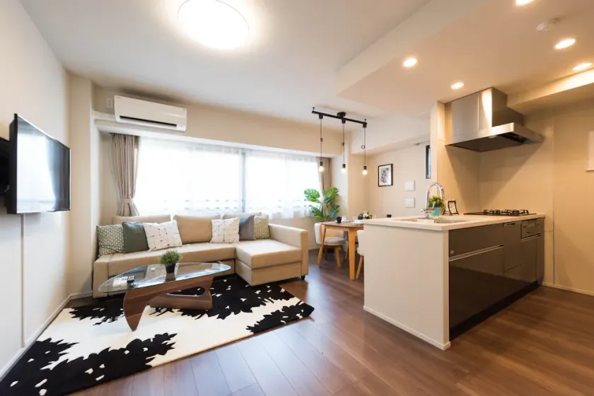 Ginza Suite 60m2 / Chuo-ku Tokyo - Image 1