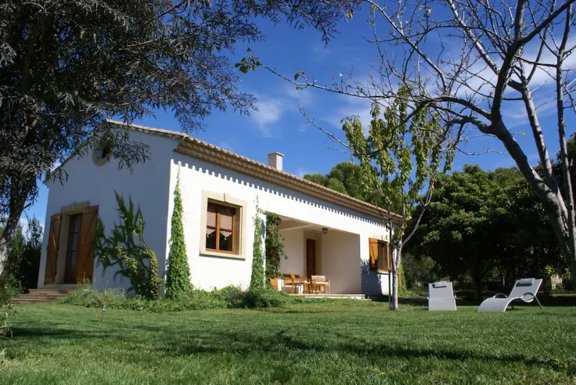 Vacation rental in Pézenas: a house in a large garden. For two. - Image 1