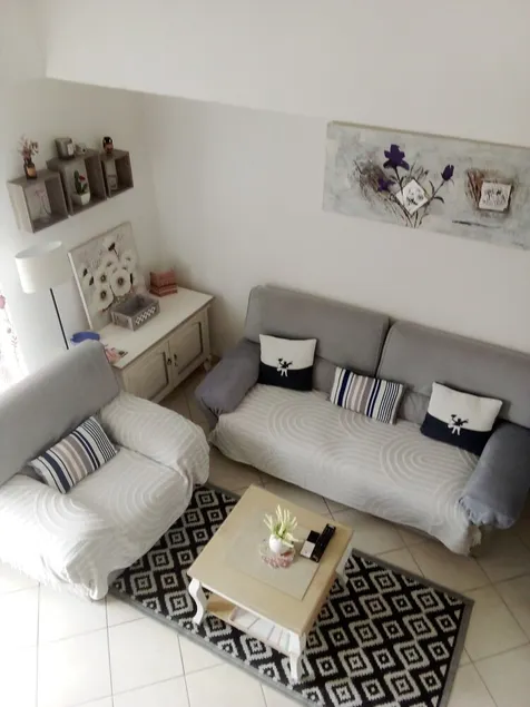 Apartment - Image 1