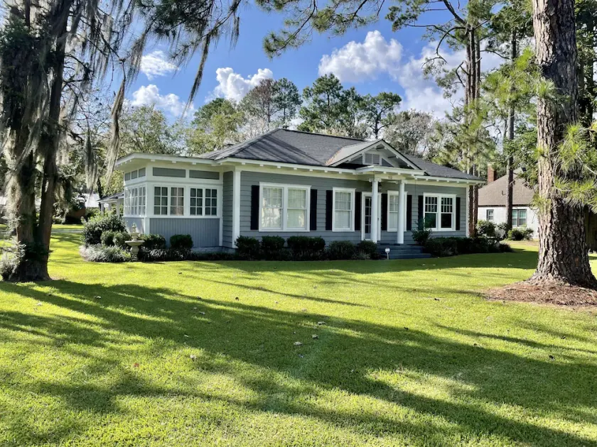 Large Updated Historic Home Short Walk to Downtown - Image 1