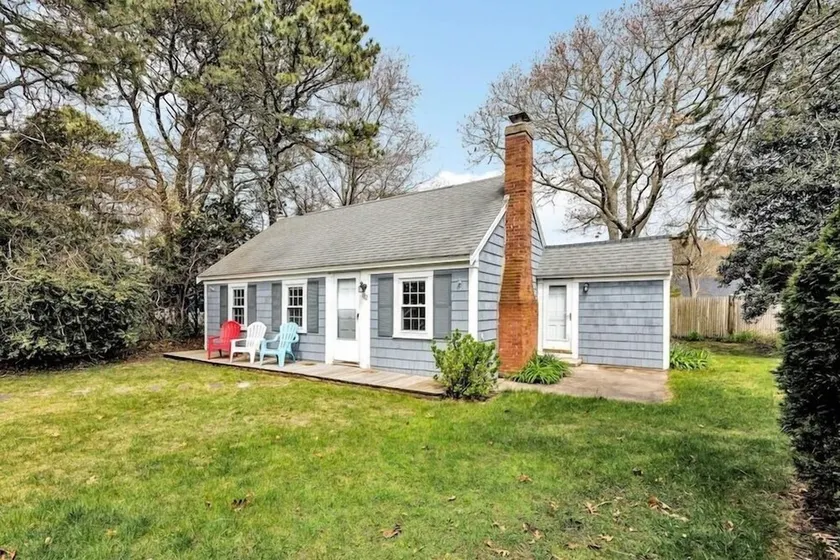 Seaview Ave Cottage w/ Central Air and Close to it All! RPAM009 - Image 1