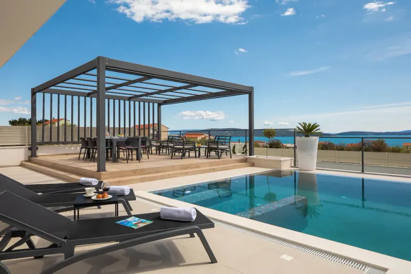 Luxury Villa Spotlight with Pool - Image 1