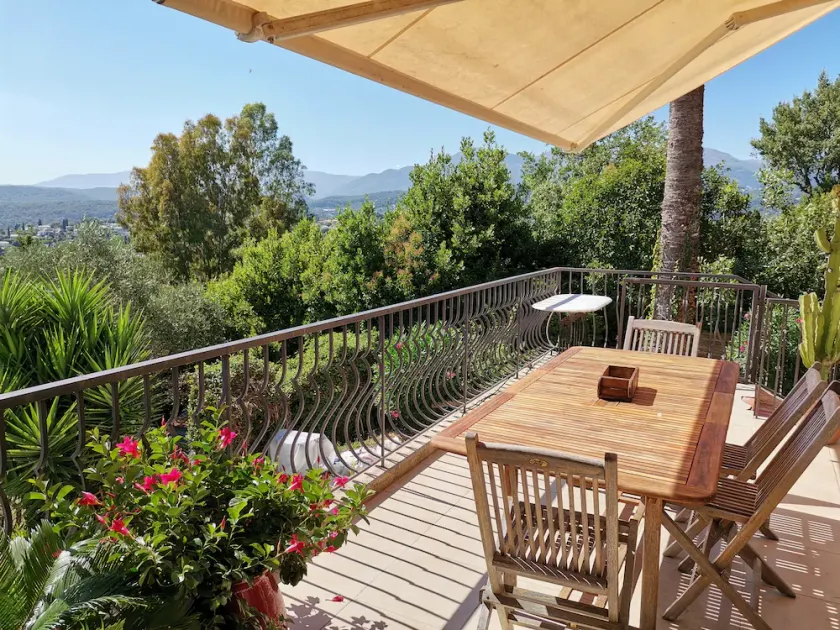 Maison 4 chambres , Vue panoramique sur la région de Saint Paul de Vence - Image 1