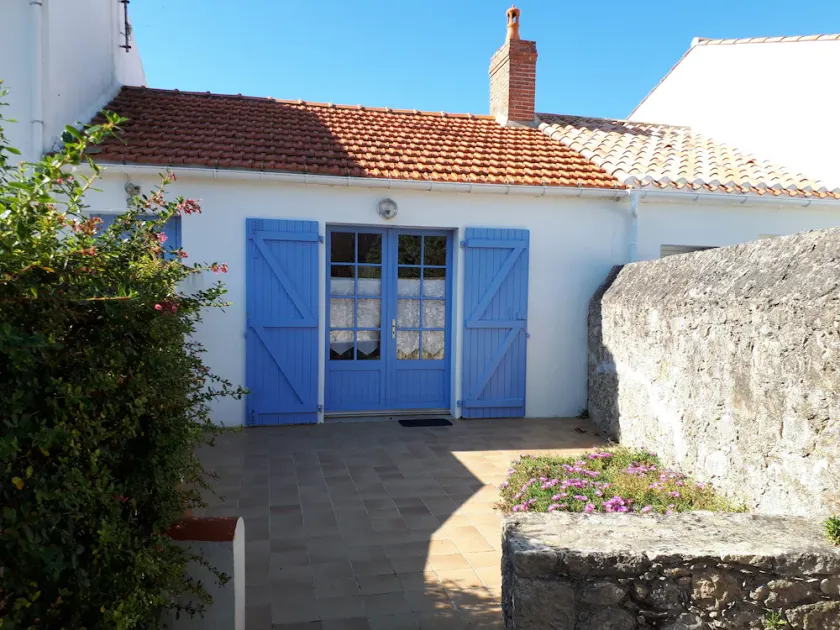 Typisk hus i Noirmoutier terrasse og parkering, strand 40 meter - Image 1