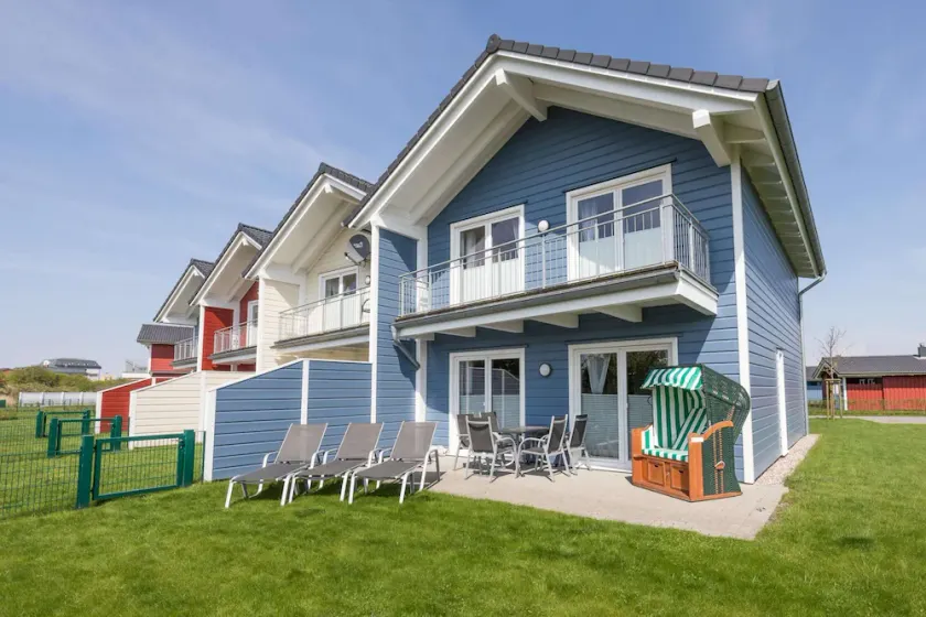 Luxuriös eingerichtetes Ferienhaus in Strandnähe - Image 1