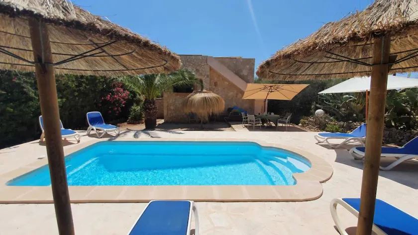 Chalet indipendente con piscina - Image 1