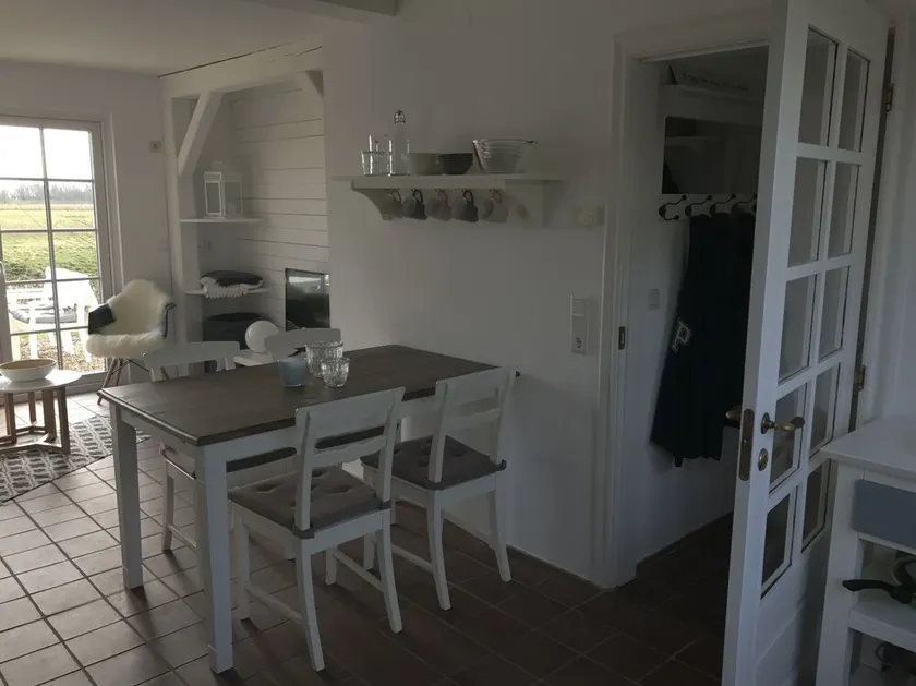 Holidays on the former sea dike in the idyllic Wasserkoog - Image 1