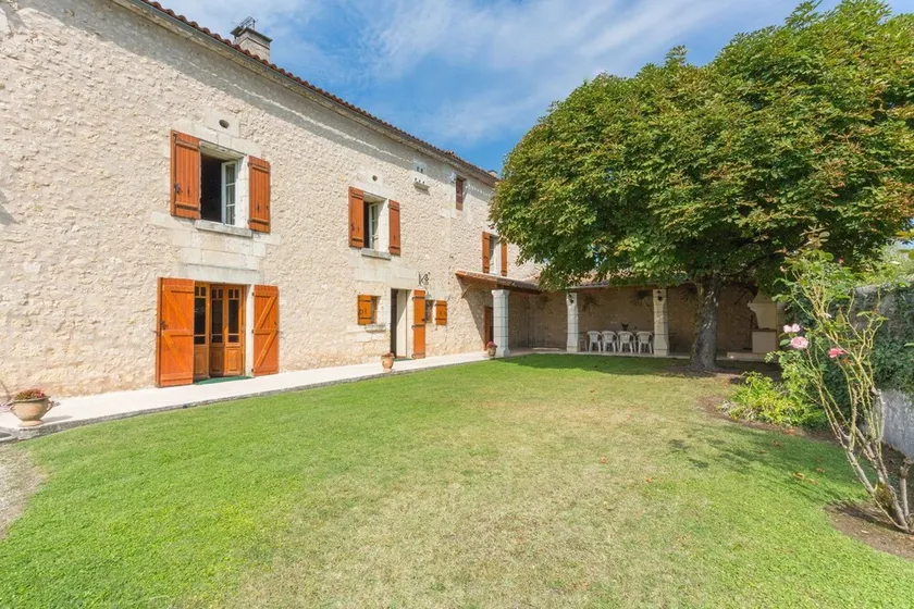 La Gerbaudie - Four Bedroom Villa, Sleeps 10 - Image 1