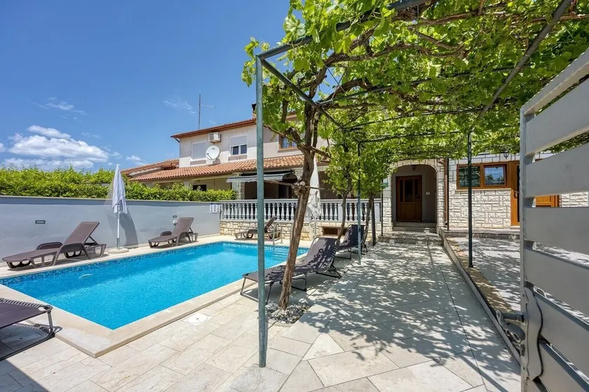 Holiday House Monte Grande - Image 1