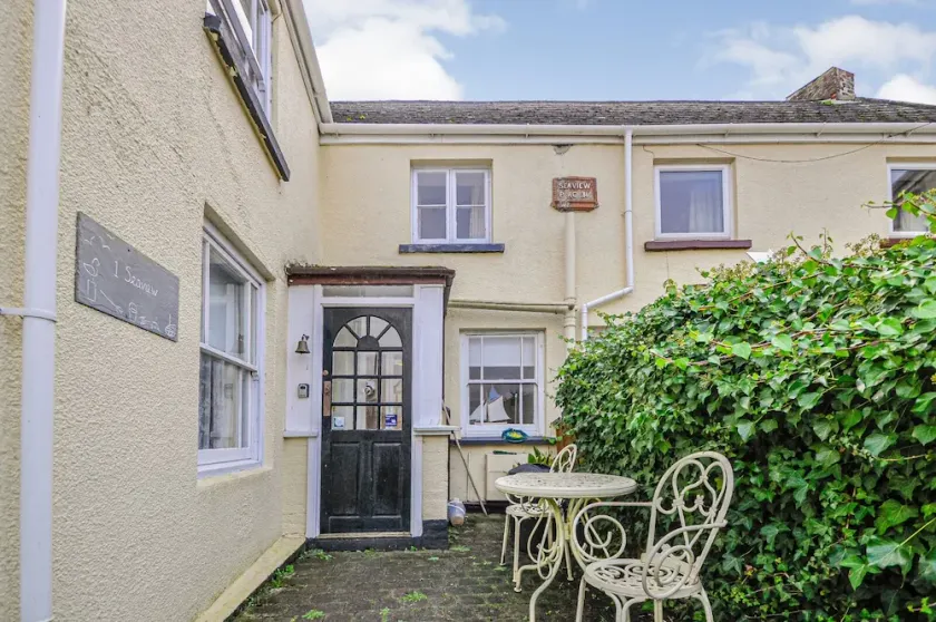Seaview Cottage, dog friendly, Appledore - Image 1