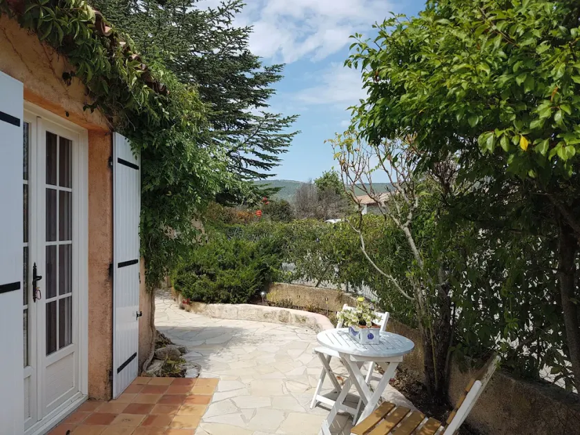 Petit Fleur Studio with Terrace - Image 1