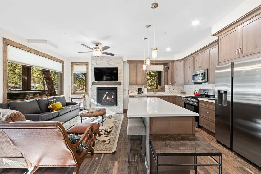 Keystone Condo w/Private Hot Tub in Quiet Location, Shuttle Nearby! - Image 1