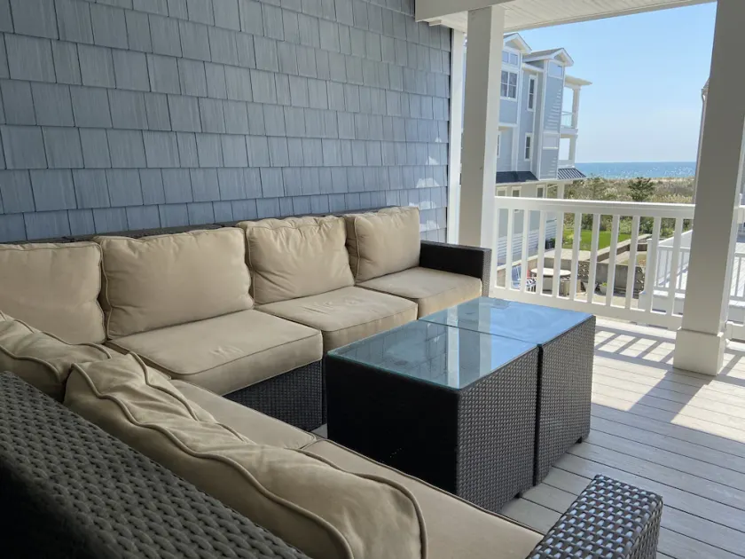 Top-Rated 5BR Beach Block • Ocean Views • Aug 23-30 Only Week Left for 2026 - Image 1