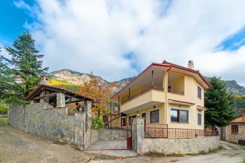 Villa Kleino 30 min from Meteora - Image 1