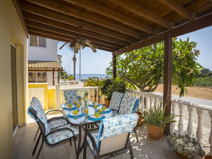 Villa mit Terrasse, privatem Pool und Grill | Strand in der Nähe - Image 1