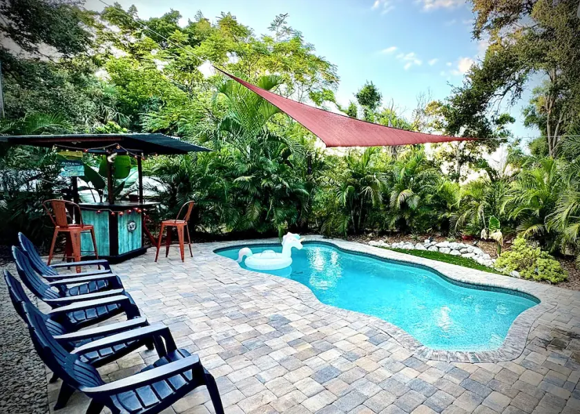 Bungalow w/ Heated Pool by Downtown & Beaches - Image 1