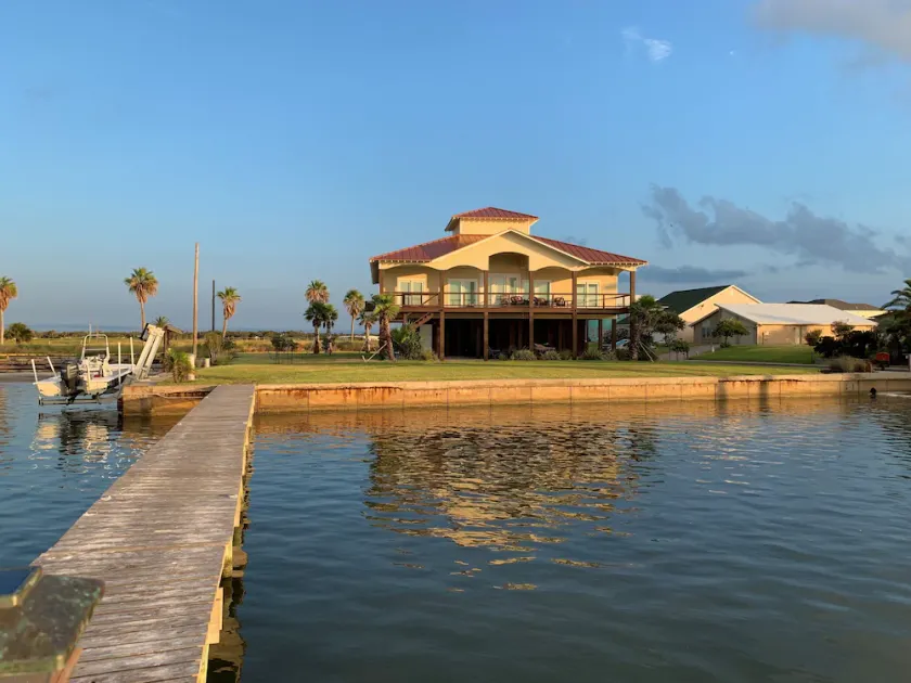 Estes Dream - Amazing Intracoastal View & Fishing! - Image 1