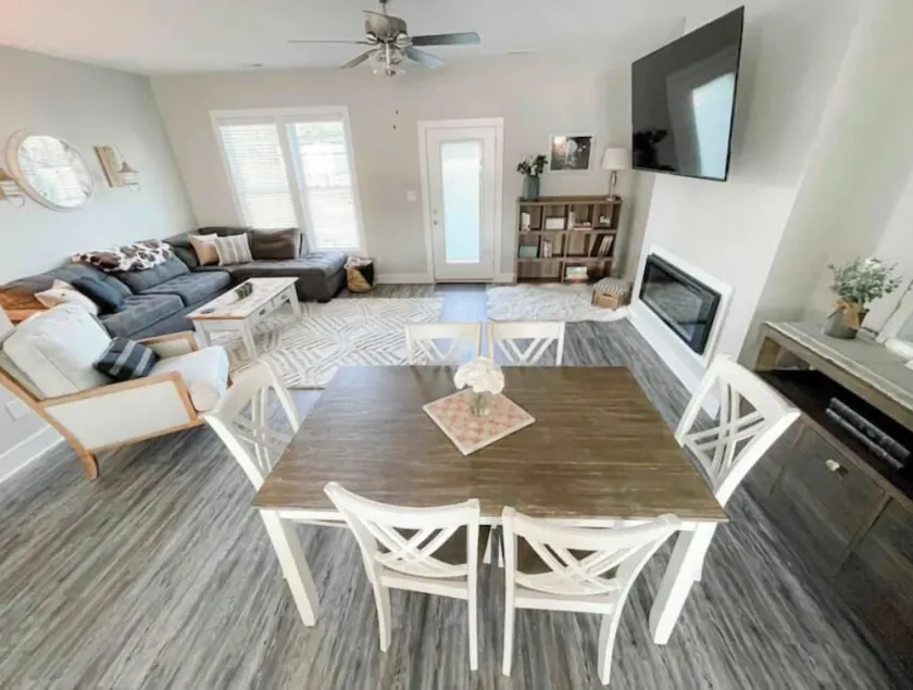 NEW Townhome Near Universities & Airport w/ Pool/Gym - Image 1