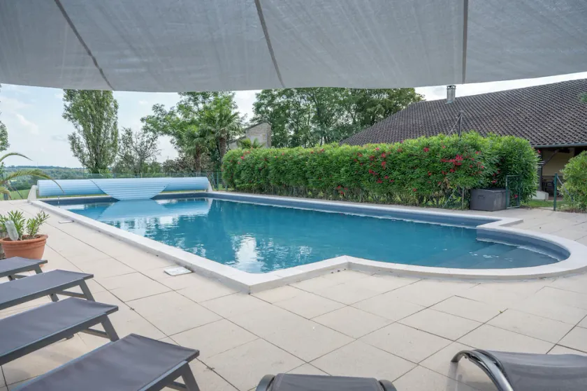 2 self-catering cottages on the same estate in the heart of South-West France - Image 1