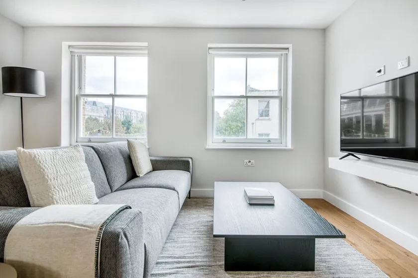 Modern Waterloo 2BR open plan with Balcony on Lower Marsh, by Blueground - Image 1