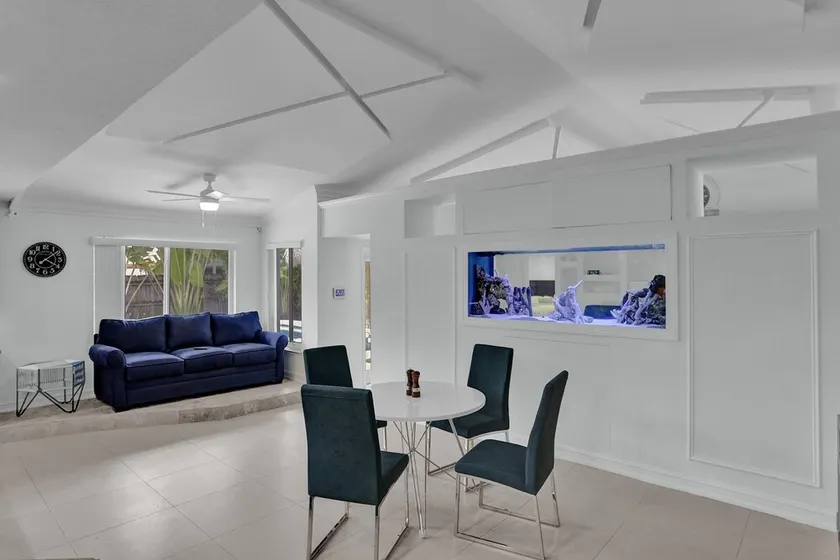 Resort style in the city of fort lauderdale - Image 1