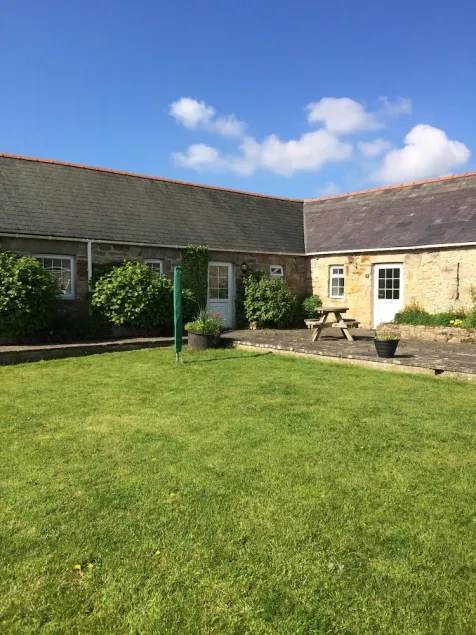 5 Glantraeth Farm.  Pet friendly cottage, ideal base to explore Anglesey.... - Image 1
