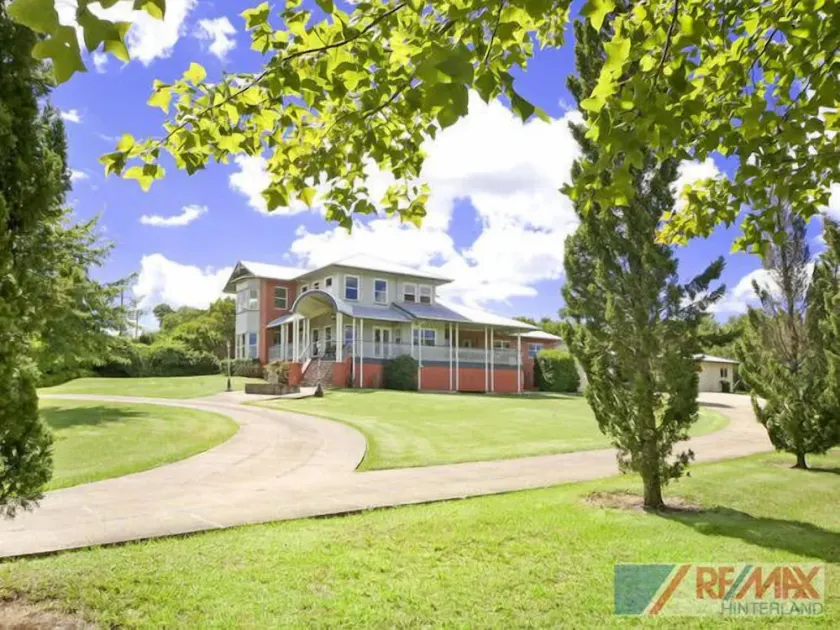 Gillandrea - Gracious Victorian Accomodation - Image 1
