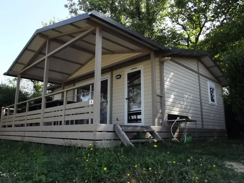 Camping Le Grand Cerf **** - Chalet 4 camere 8 persone - Image 1