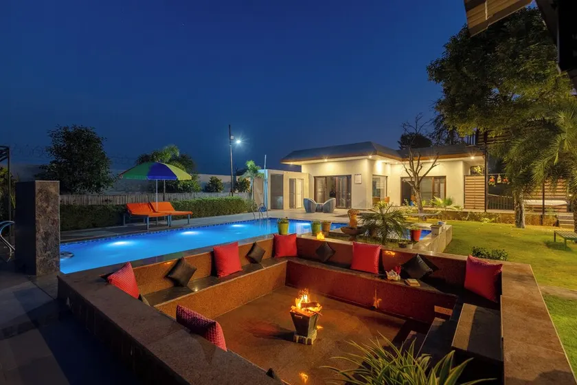 ELIVAAS Aarul Farm 4BHK Villa with Pool - Image 1