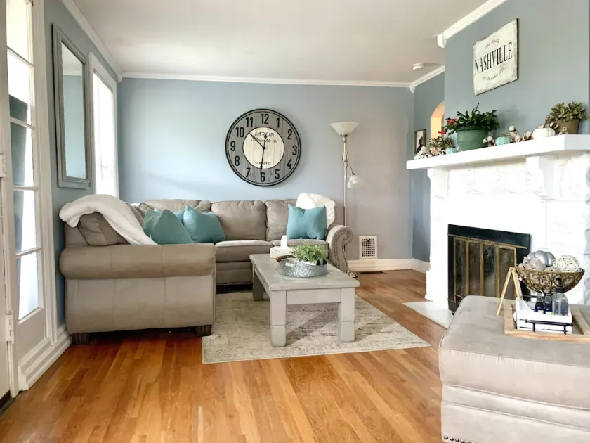 No Cleaning Fee & Breakfast Included! 1/4 Mile to Geodis. 1 exit to Downtown! - Image 1