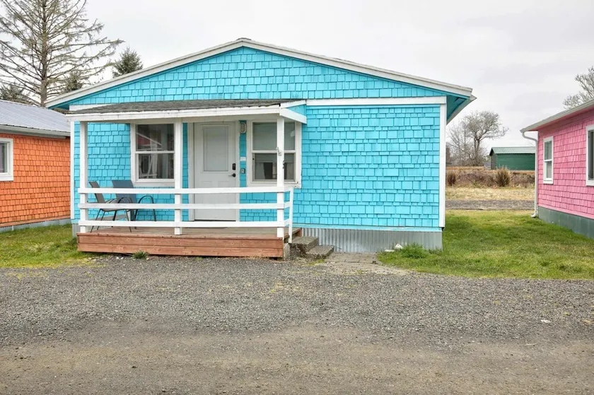 Affordable Grayland Beach Stay – Ocean Spray 5 - Image 1