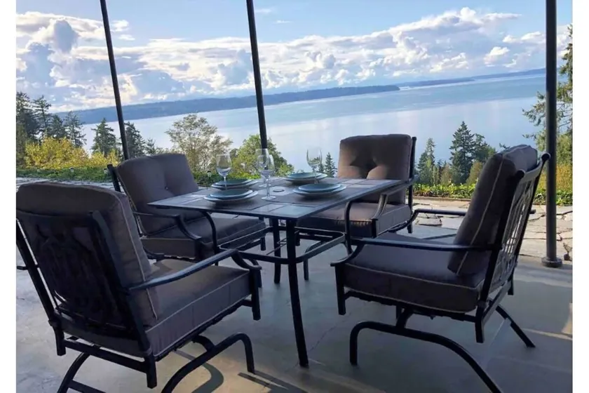 Relaxing View of Puget Sound and the Olympic Mountains 1 Bedroom - Image 1