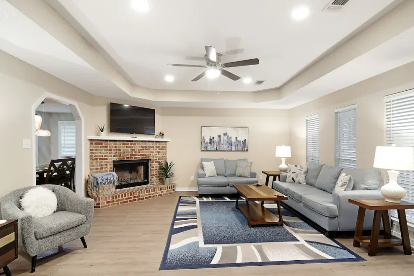 Great game room! minutes from the beach and casino - Image 1